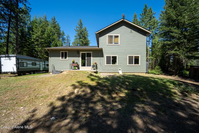 32127 N Hayden DR, Spirit Lake, ID 83869