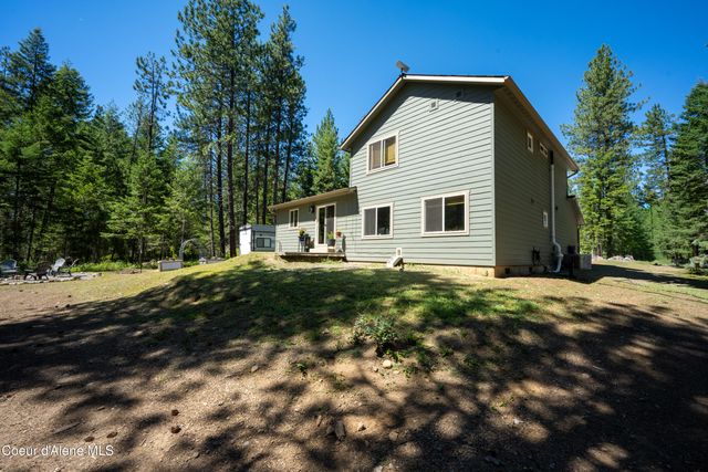 32127 N Hayden DR, Spirit Lake, ID 83869