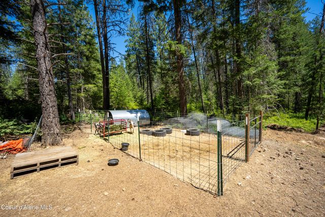 32127 N Hayden DR, Spirit Lake, ID 83869