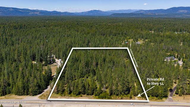 32127 N Hayden DR, Spirit Lake, ID 83869