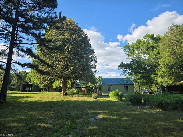 1800 Pleasant Hill Liberty Road, Liberty, NC 27298
