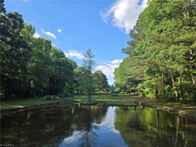 1800 Pleasant Hill Liberty Road, Liberty, NC 27298