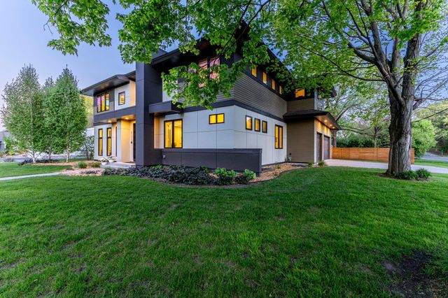 6113 Jeffrey Lane, Edina, MN 55436
