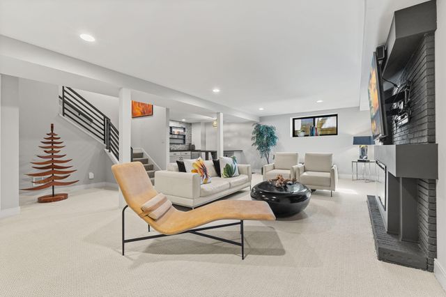 6113 Jeffrey Lane, Edina, MN 55436