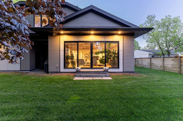 6113 Jeffrey Lane, Edina, MN 55436