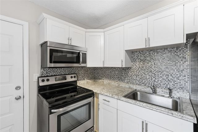 502 S NEWPORT AVENUE, Tampa, FL 33606