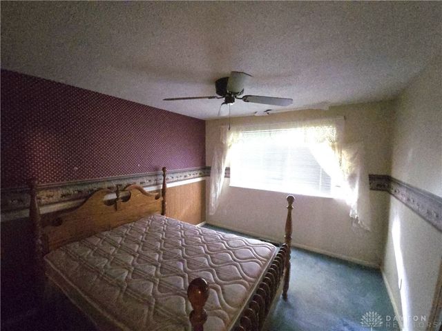 5702 Storck Drive, Huber Heights, OH 45424