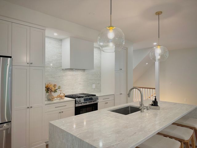 9 Mill Park Pl 9, Westford, MA 01886