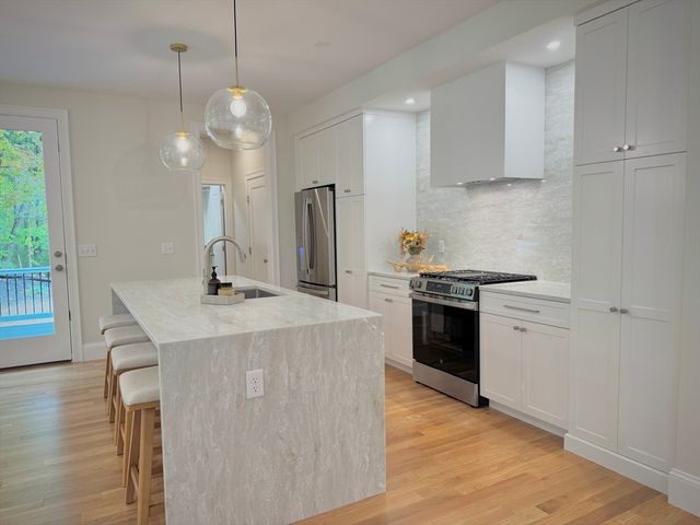 9 Mill Park Pl 9, Westford, MA 01886