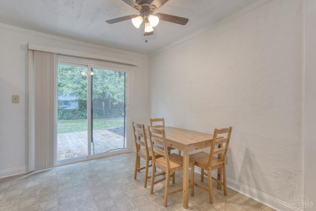 947 Stratford Place, Mason, OH 45040