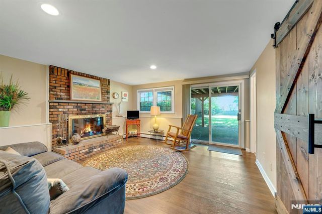 15 Sunset Place, Emerson, NJ 07630