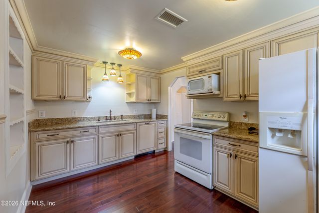 9625 CAMPUS Avenue, Jacksonville, FL 32208