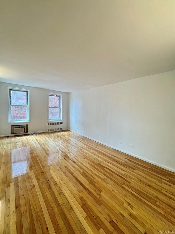 142-20 41st Ave 6C, Flushing, NY 11355 — photo 2