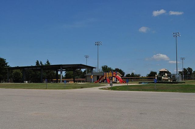 00 1st Street, Hempstead, TX 77445