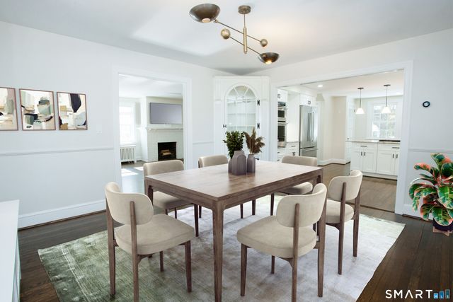 30 Sedgwick Road, West Hartford, CT 06107