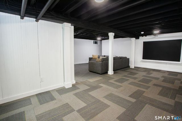 30 Sedgwick Road, West Hartford, CT 06107