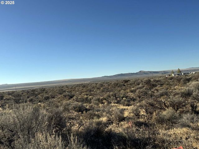 Pinion Lane 9200, Christmas Valley, OR 97641