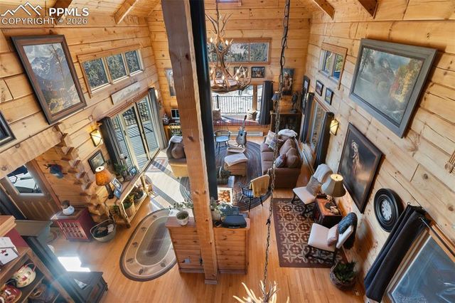 558 Hawk Lane, Florissant, CO 80816