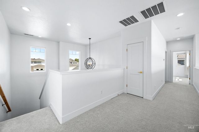 5379 S Mesa Trail Pl, Meridian, ID 83642