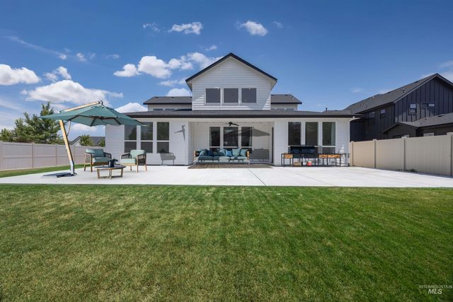 5379 S Mesa Trail Pl, Meridian, ID 83642