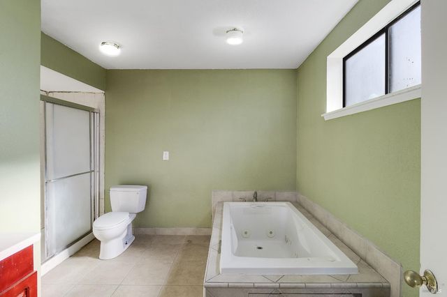 235 Toledo Ct, Vallejo, CA 94591