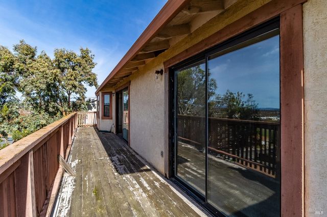 235 Toledo Ct, Vallejo, CA 94591