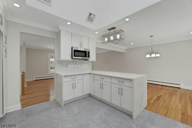 108 Packanack Lake Rd, Wayne Twp., NJ 07470