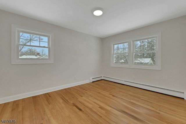 108 Packanack Lake Rd, Wayne Twp., NJ 07470