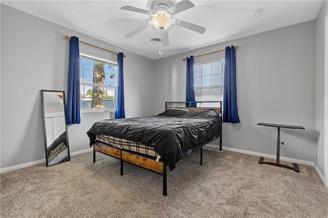 1227 N Jesse James Road, Excelsior Springs, MO 64024