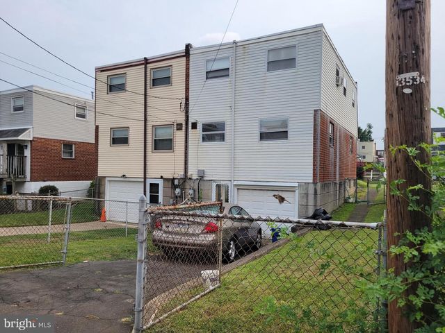 3413 PRIMROSE RD, Philadelphia, PA 19114