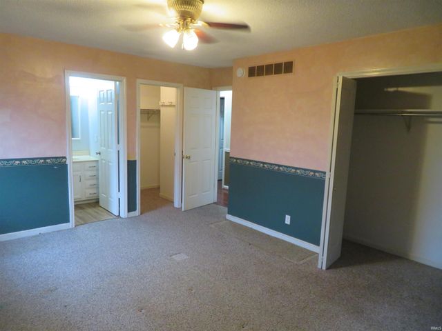 8400 Kifer Drive, Newburgh, IN 47630