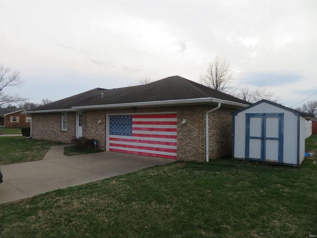 8400 Kifer Drive, Newburgh, IN 47630