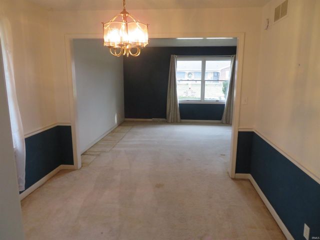 8400 Kifer Drive, Newburgh, IN 47630