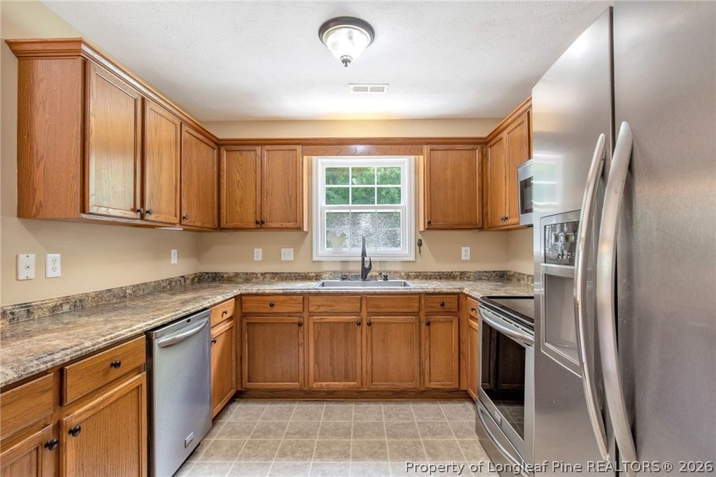 5421 Biscoe Street, Hope Mills, NC 28348 — photo 11