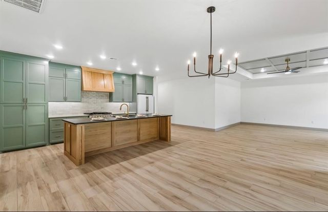 11401 E Draper Avenue, Choctaw, OK 73020
