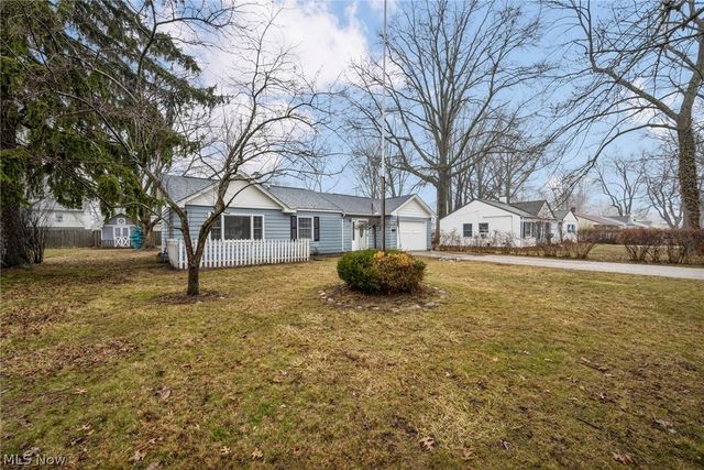 4882 Belle Meadow Road, Mentor, OH 44060