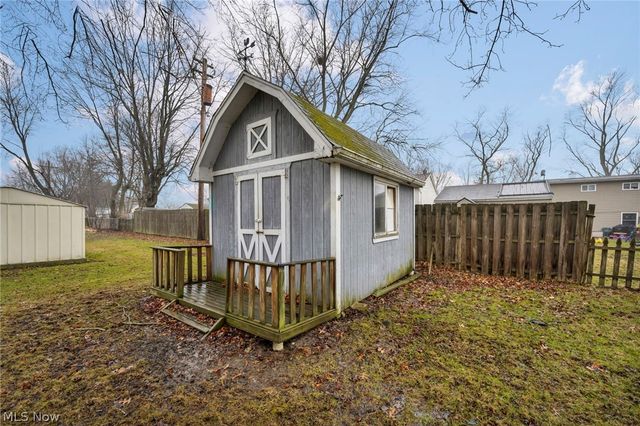 4882 Belle Meadow Road, Mentor, OH 44060