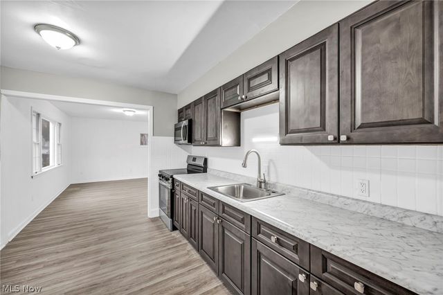 4882 Belle Meadow Road, Mentor, OH 44060