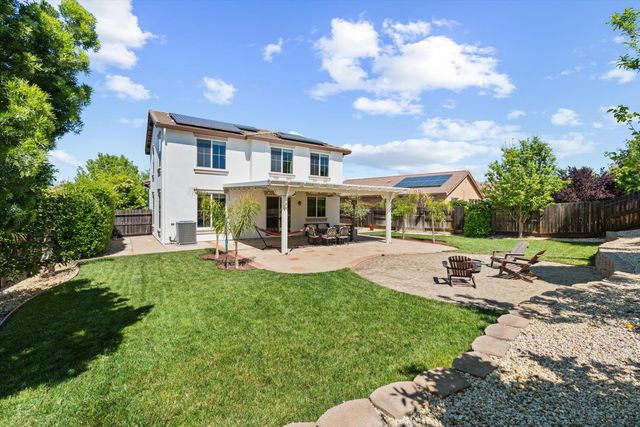 2113 Dripping Rock Ln, Lincoln, CA 95648