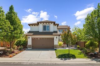 2113 Dripping Rock Ln, Lincoln, CA 95648