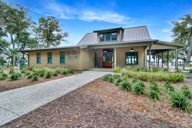 19 Salt Wind Way, Hilton Head Island, SC 29926