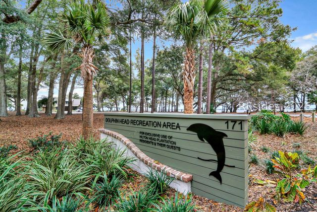 19 Salt Wind Way, Hilton Head Island, SC 29926