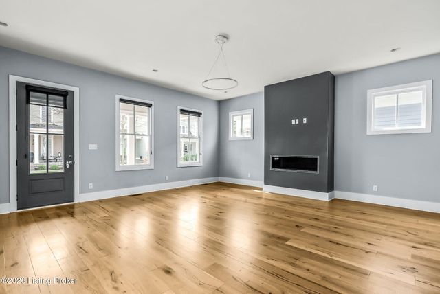 6416 Moonseed St, Prospect, KY 40059