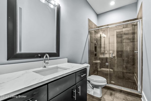 6416 Moonseed St, Prospect, KY 40059