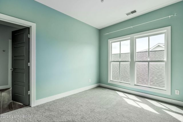 6416 Moonseed St, Prospect, KY 40059