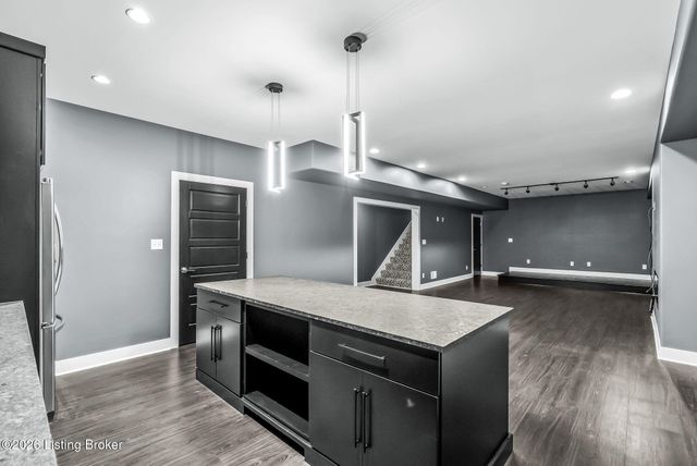 6416 Moonseed St, Prospect, KY 40059