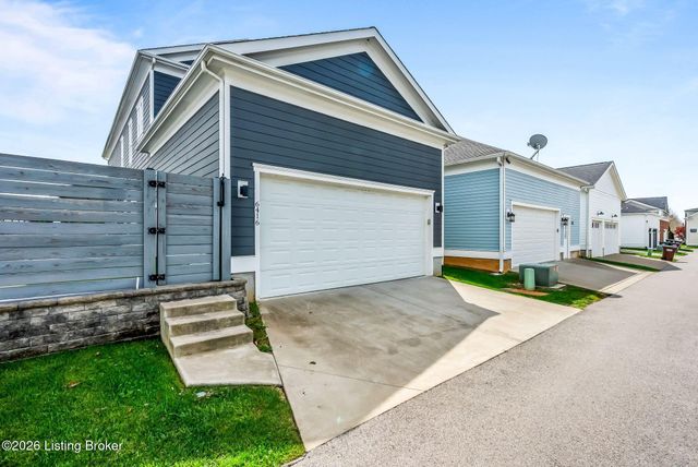 6416 Moonseed St, Prospect, KY 40059