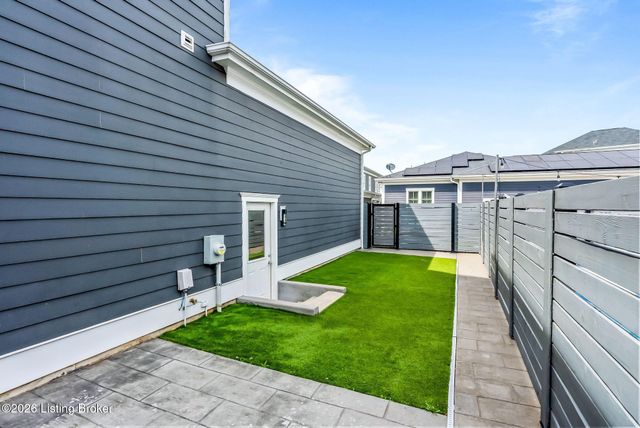 6416 Moonseed St, Prospect, KY 40059