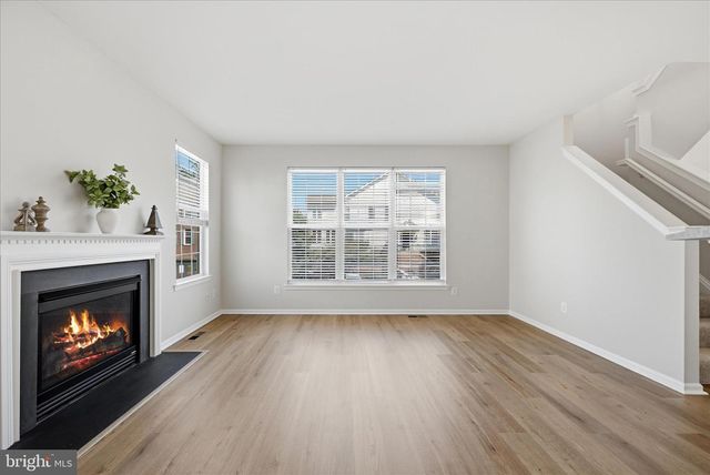 20047 NORTHVILLE HILLS TER, Ashburn, VA 20147