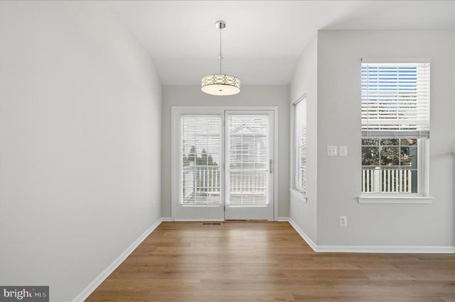 20047 NORTHVILLE HILLS TER, Ashburn, VA 20147